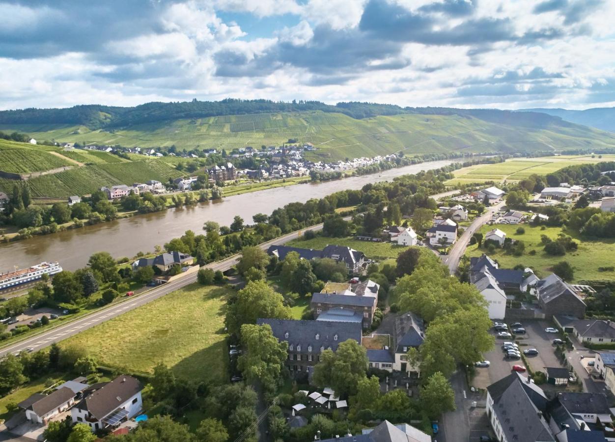 Weinromantikhotel Richtershof Mulheim an der Mosel Extérieur photo